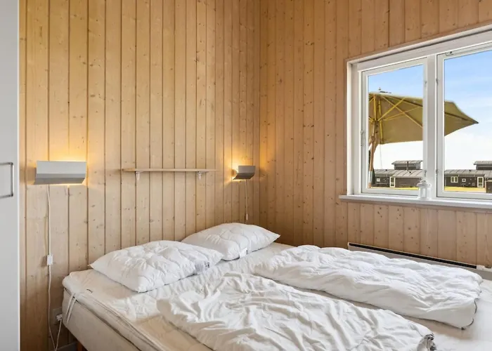 Holiday home Gudbrand - 500m From The Sea By Interhome Bogentved